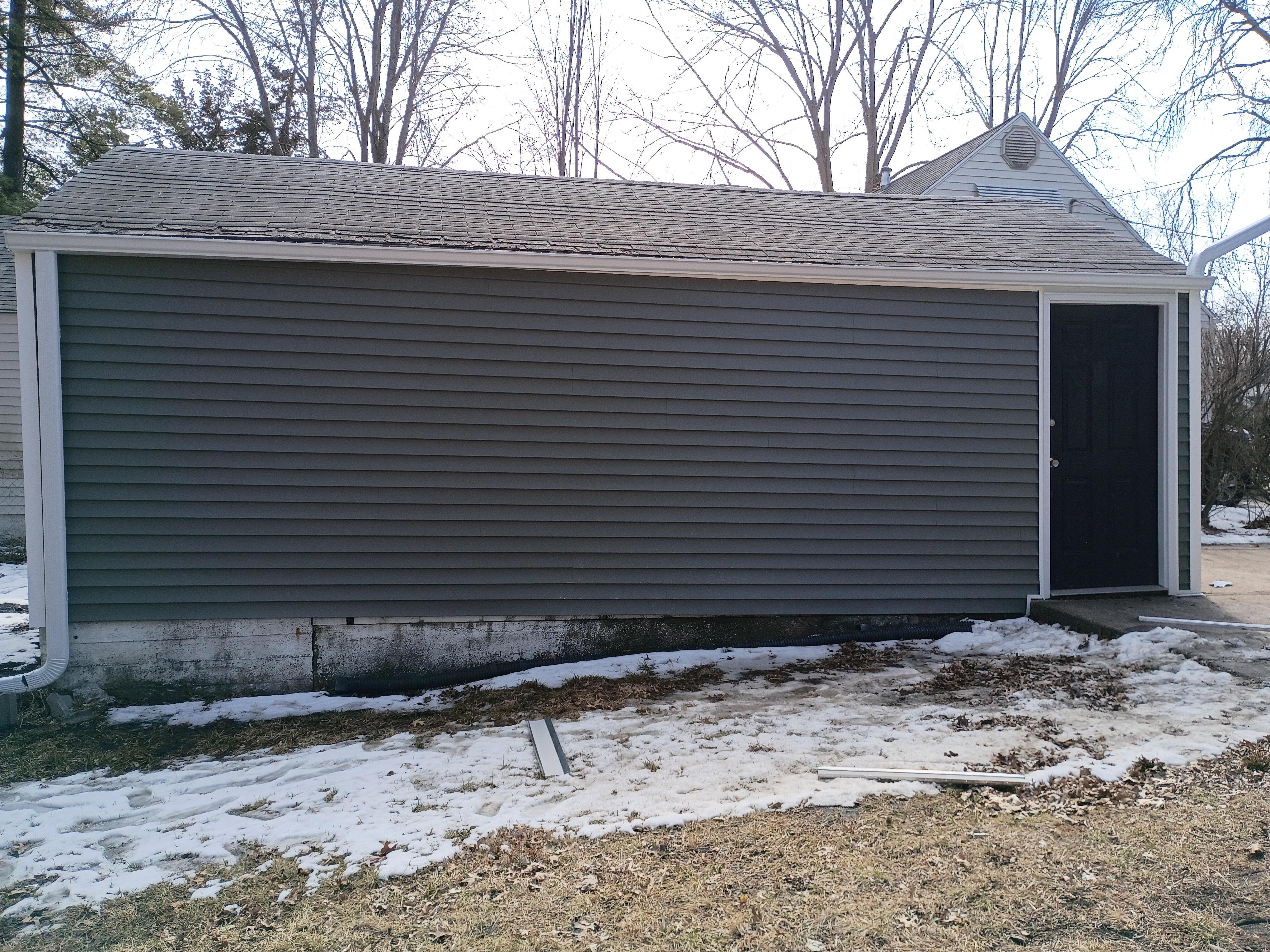 roofing project in Des Moines, Iowa