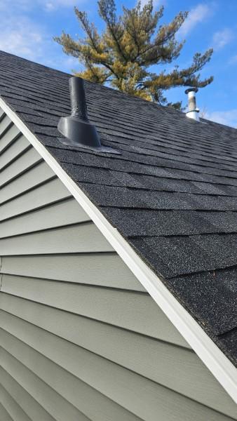 roofing project in Des Moines, Iowa